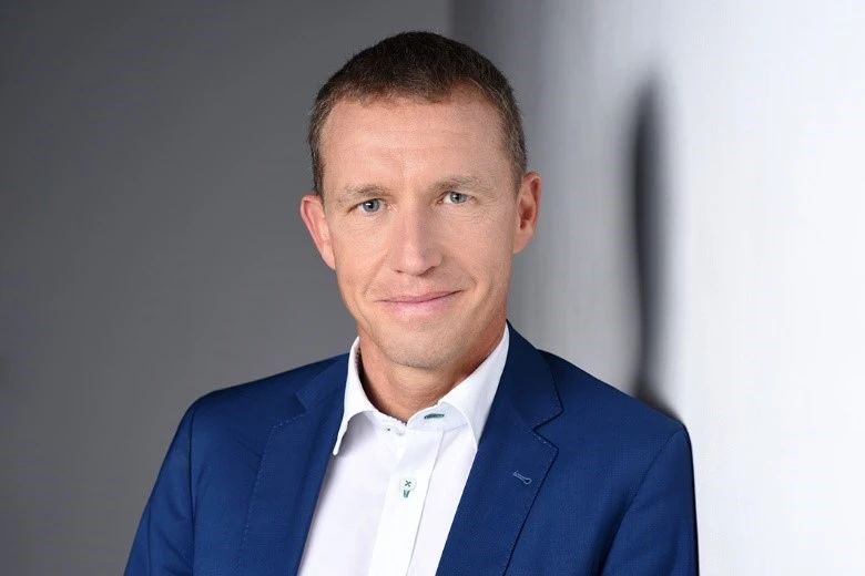 1701050998382434.jpg 2.jpg