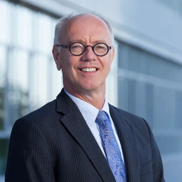 1739958492900162.jpg 1739958492900162.jpg